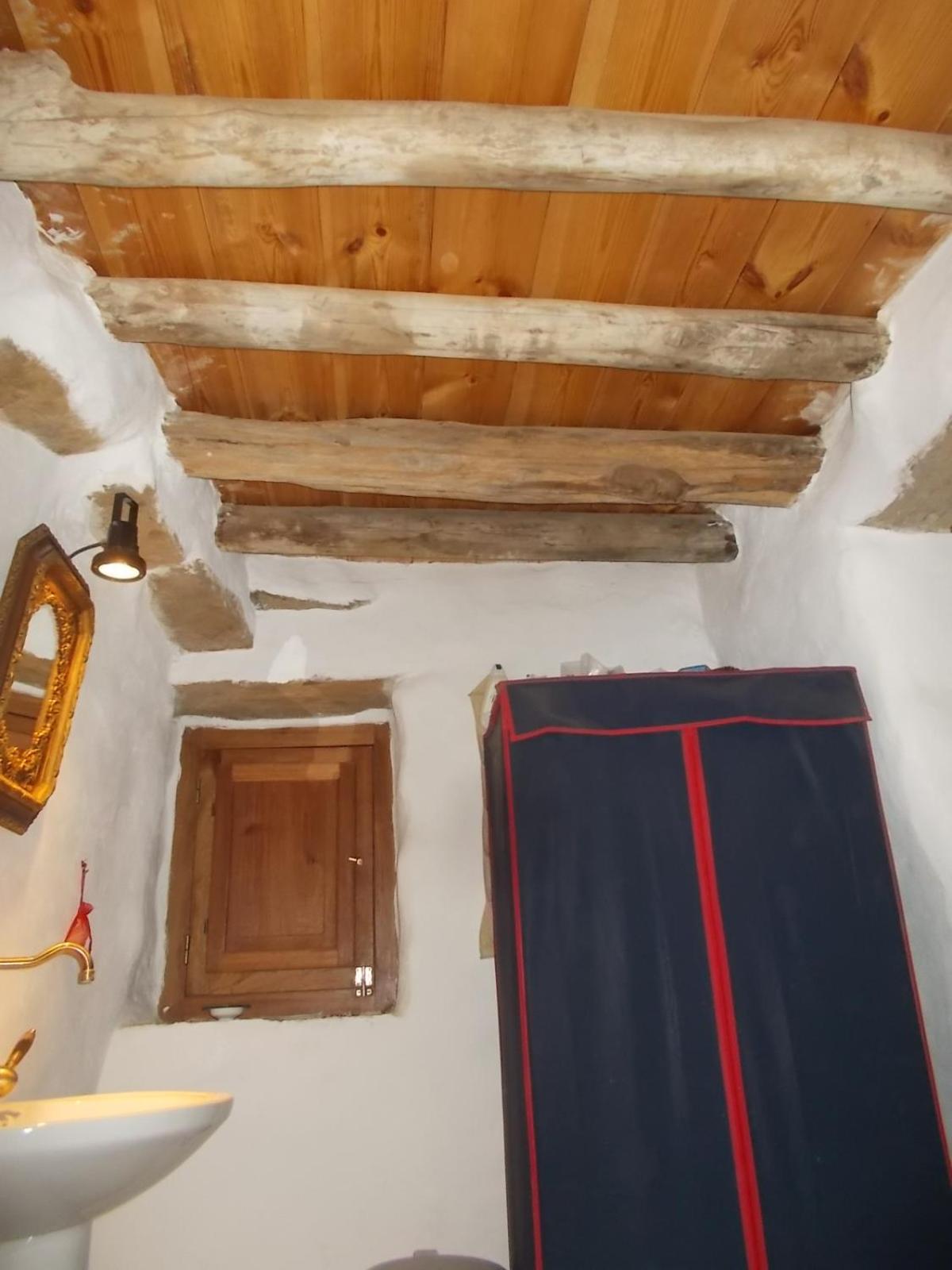 Pitrofos Cyclades Olive Museum'S Guest House מראה חיצוני תמונה