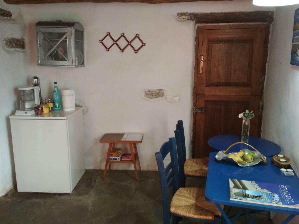 Pitrofos Cyclades Olive Museum'S Guest House מראה חיצוני תמונה