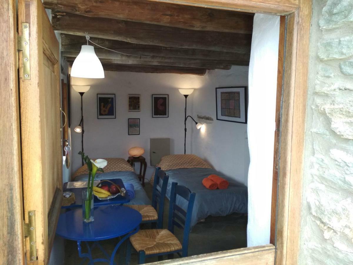 Pitrofos Cyclades Olive Museum'S Guest House מראה חיצוני תמונה