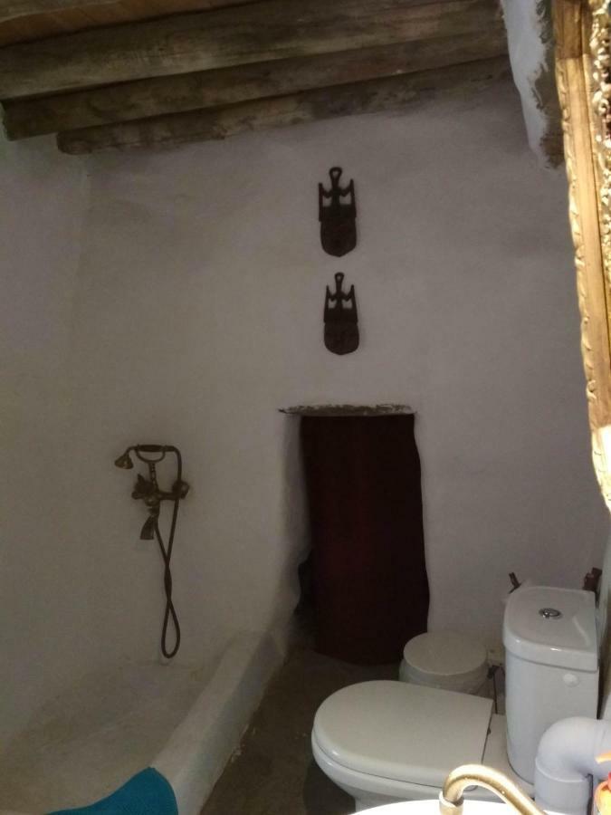 Pitrofos Cyclades Olive Museum'S Guest House מראה חיצוני תמונה