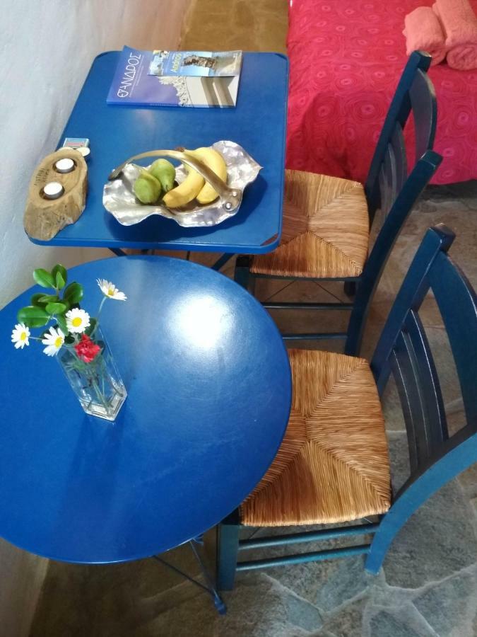 Pitrofos Cyclades Olive Museum'S Guest House מראה חיצוני תמונה
